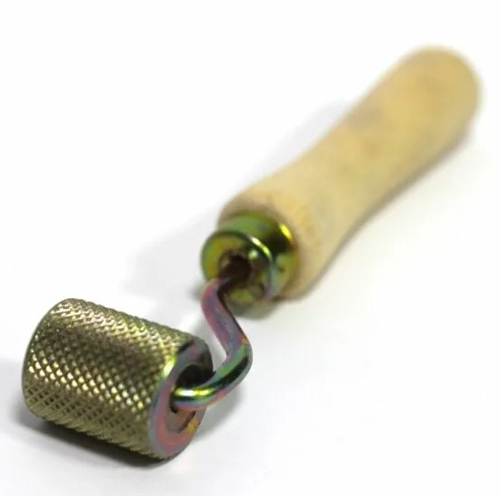 Валик прикаточный металл малый - 30мм изогнутый тонкий