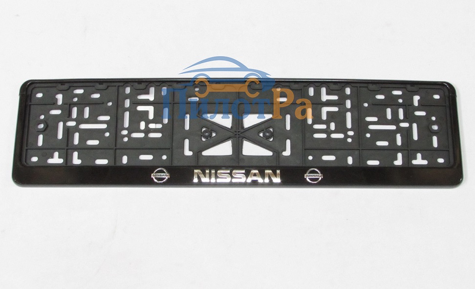 Рамка под номер Nissan рельеф серебро + защелка