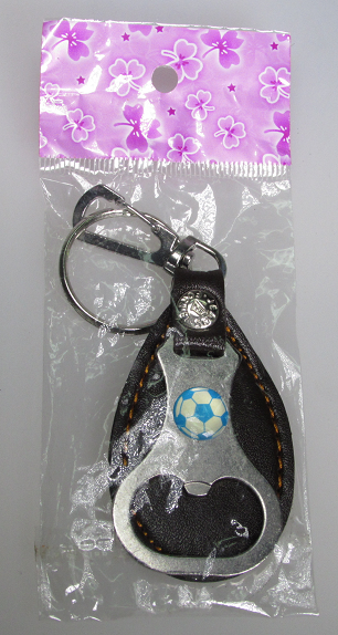 Брелок-открывашка (метал на коже с карабином)