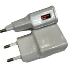 Зарядное устройство 220В Stark ST-1 3A Быстрая зарядка 1USB AB02