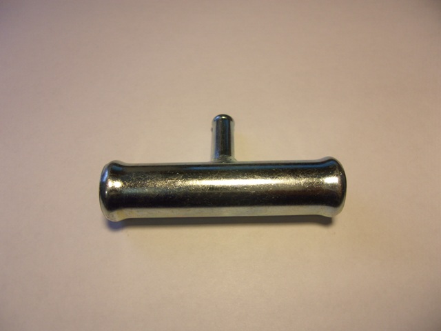 Тройник 18*8*18мм металл угол 90