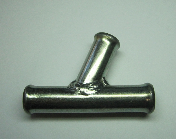 Тройник 14*14*14мм металл угол 70