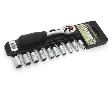 Набор головок Дело Техники 1/4 11 предметов 4-13мм + трещотка 600711