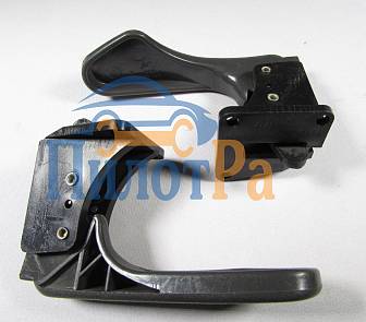 Ручка двери внутр. пластмассовая ВАЗ-2112 (крючок) 2шт