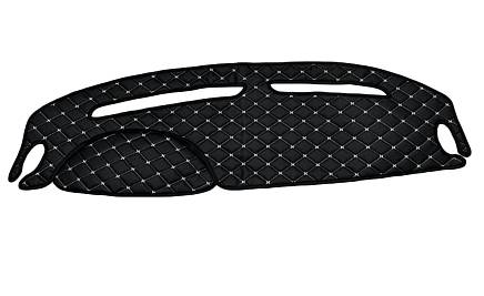 Накидка на панель ВАЗ Приора 2170 Priora Черная + белая строчка